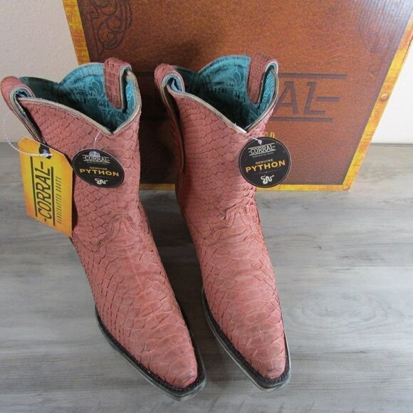 Corral Women's Full Exotic Python Shortie Boots - Coral - A4196 - Picture 2 of 4